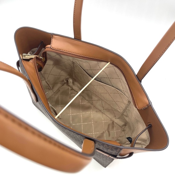 Michael Kors Carmen Large Tote Bag & Trifold Wallet - Picture 8 of 13